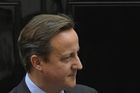 Zkusíme omezit pohyb lidí po EU, slibuje Britům Cameron