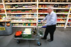 Ceny v Česku dál rostou, nejvíc zdražily potraviny. ČNB brzy šlápne na brzdu, čekají ekonomové