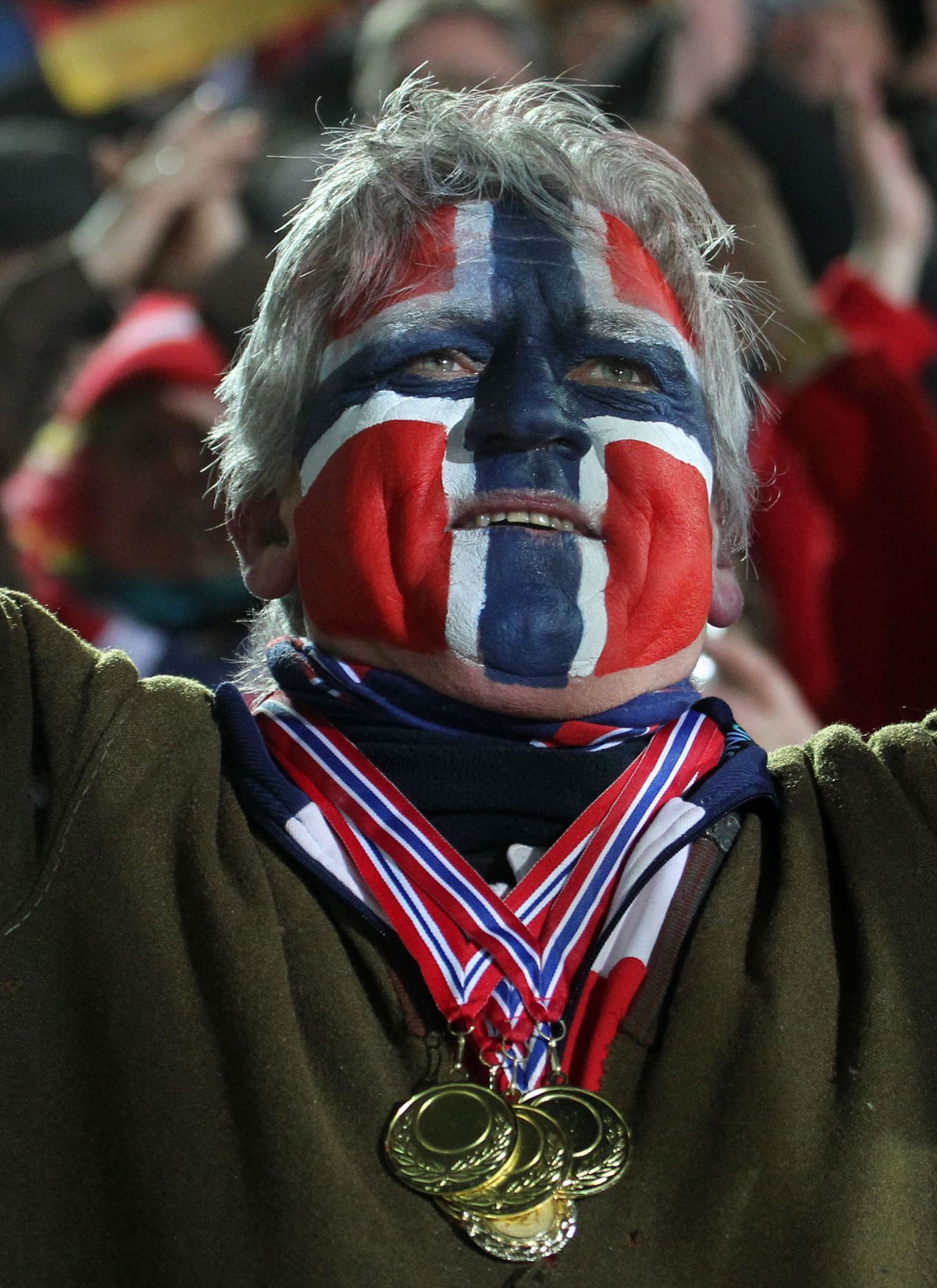 MS v biatlonu 2012, štafeta žen: norský fanoušek