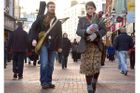 Nový Hansard musí na ulici v Dublinu umět dvacet písní