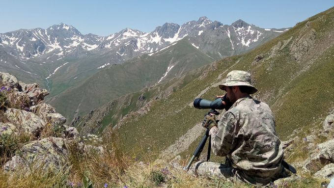 Česko v Arménii pomáhá s ochranou krajiny. Je to přírodní drahokam, říká šéf projektu