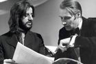Obrazem: Zemřel George Martin, který objevil pro svět Beatles a navždy změnil dějiny pop music