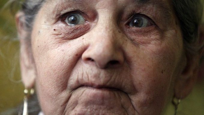 Romka Mária Sendreiová prošla koncentračním táborem. "Strašně se bojím," říká teď znovu osmdesátiletá žena
