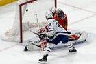 Chicago v NHL podlehlo Torontu, rozhodlo trestné střílení po pouhých šesti vteřinách prodloužení