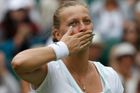 Jen kousíček od podobné nakládačky byla i Američanka Varvara Lepchenková, která v průběhu Wimbledonu 2012 uhrála proti Petře Kvitové jediný gem - a to ještě v závěru druhé sady.