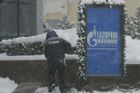 Gazpromu klesl zisk o čtvrtinu, brzdí ho ukrajinský dluh
