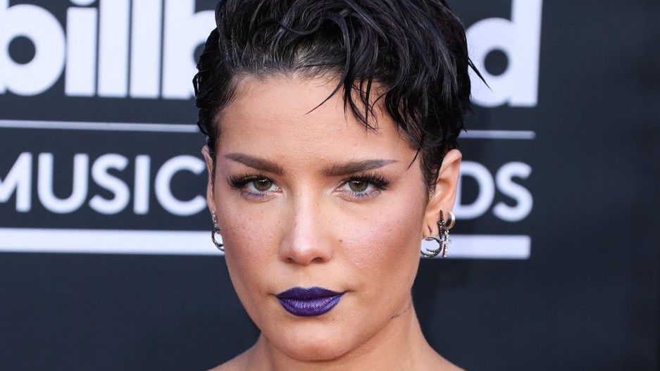 Zpěvačka Halsey