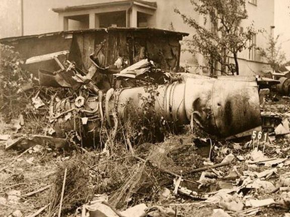 Podle odborníků byl vrak letadla byl tak roztříštěný, že přežití více než čtyřiceti osob byl zázrak.
