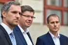 Podpis koaliční smlouvy. Bude primátor Zdeněk Hřib úspěšnější než Adriana Krnáčová?