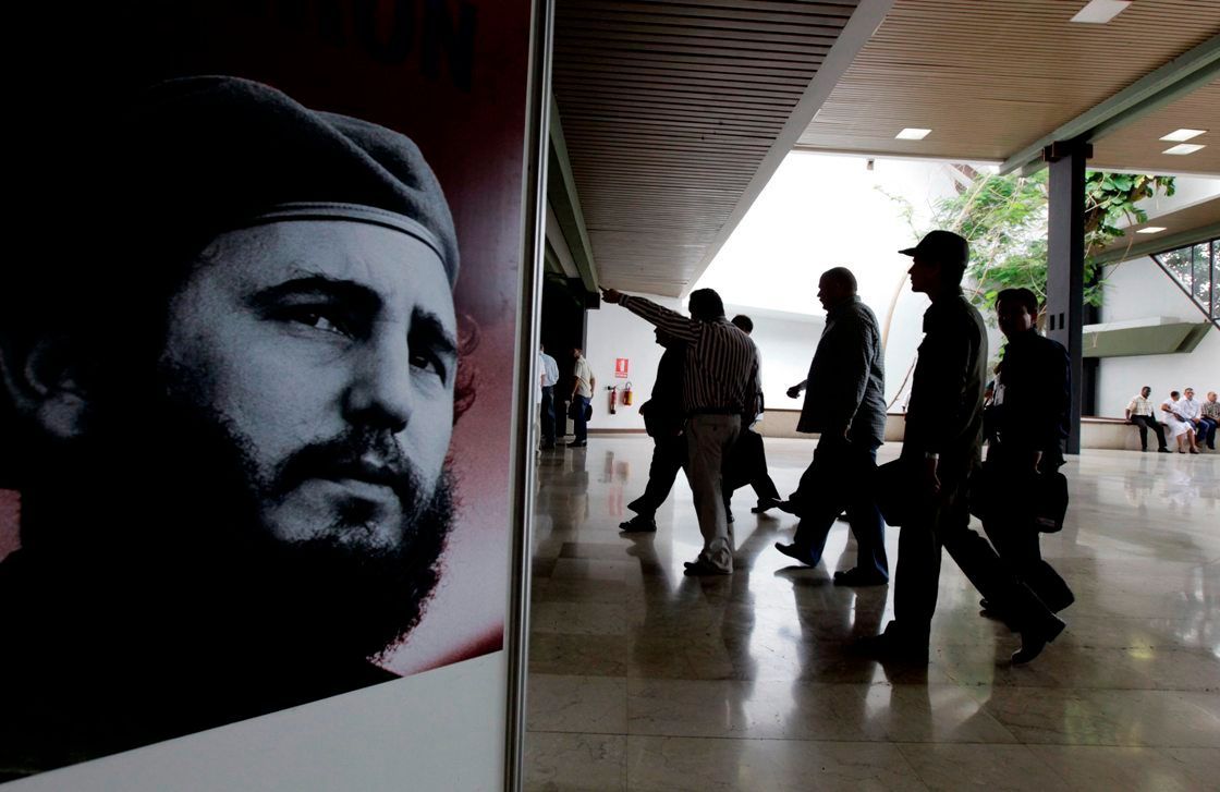 Kuba: Oslavy 50. výročí vítězství v Zátoce sviní a sjezd komnistické strany
