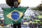 V olympijském Riu vyšly do ulic tisíce Brazilců, vadí jim bývalá i současná vláda