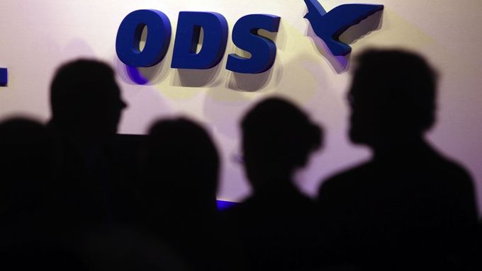 Podpora ODS klesá. Kope si strana kvůli anonymním akciím hrob?