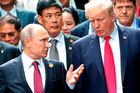 Trump chce s Putinem mluvit mezi čtyřma očima, spojenci jsou nervózní. Nám to vyhovuje, tvrdí Kreml