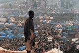 V roce 1995 získal titul Fotografie roku Jan Šibík se snímkem Rwandského uprchlíka v táboře Kalata.