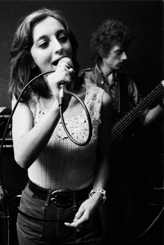 Jana Kratochvílová a Jazz Q v klubu na strahovských kolejích, 1976.