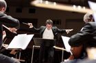 Hrůša prodloužil smlouvu, šéfdirigentem Bamberských symfoniků bude do roku 2026