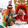 Královna Alžběta slaví 90. let. Uspořádala piknik