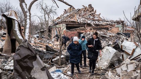 Těžké boje o ukrajinská města a milion lidí na útěku. Sledujte speciál DVTV