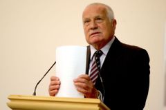 Klaus žádá šéfa žalobců o prověření korupce při amnestii