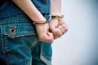Policie v Praze zadržela vůdce černohorského gangu, kterého přes rok hledá Interpol