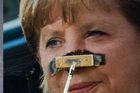Podpora Merkelové týden před německými volbami klesá