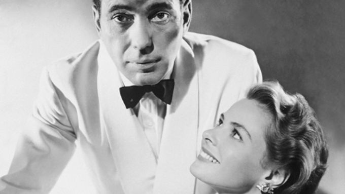 Bogart + Bergmanová = Casablanca.