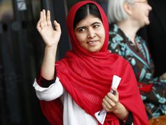 Malalaj Júsufzaiová. Ve světě hrdinka, doma psankyně.