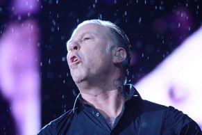 FOTO Metallica i podruhé v dešti, ale fanoušci v extázi