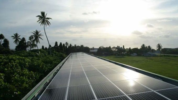 Solární elektrárna na stadionu ve Funafuti