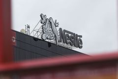 Cenový spor Nestlé s Edekou a dalšími obchodníky končí