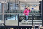 Letišti v Praze chybŞjídesítky pracovníků一案。贝兹佩·诺思丁·孔特罗利（Bezpečnostiníkontroly se mohou protáhnout）