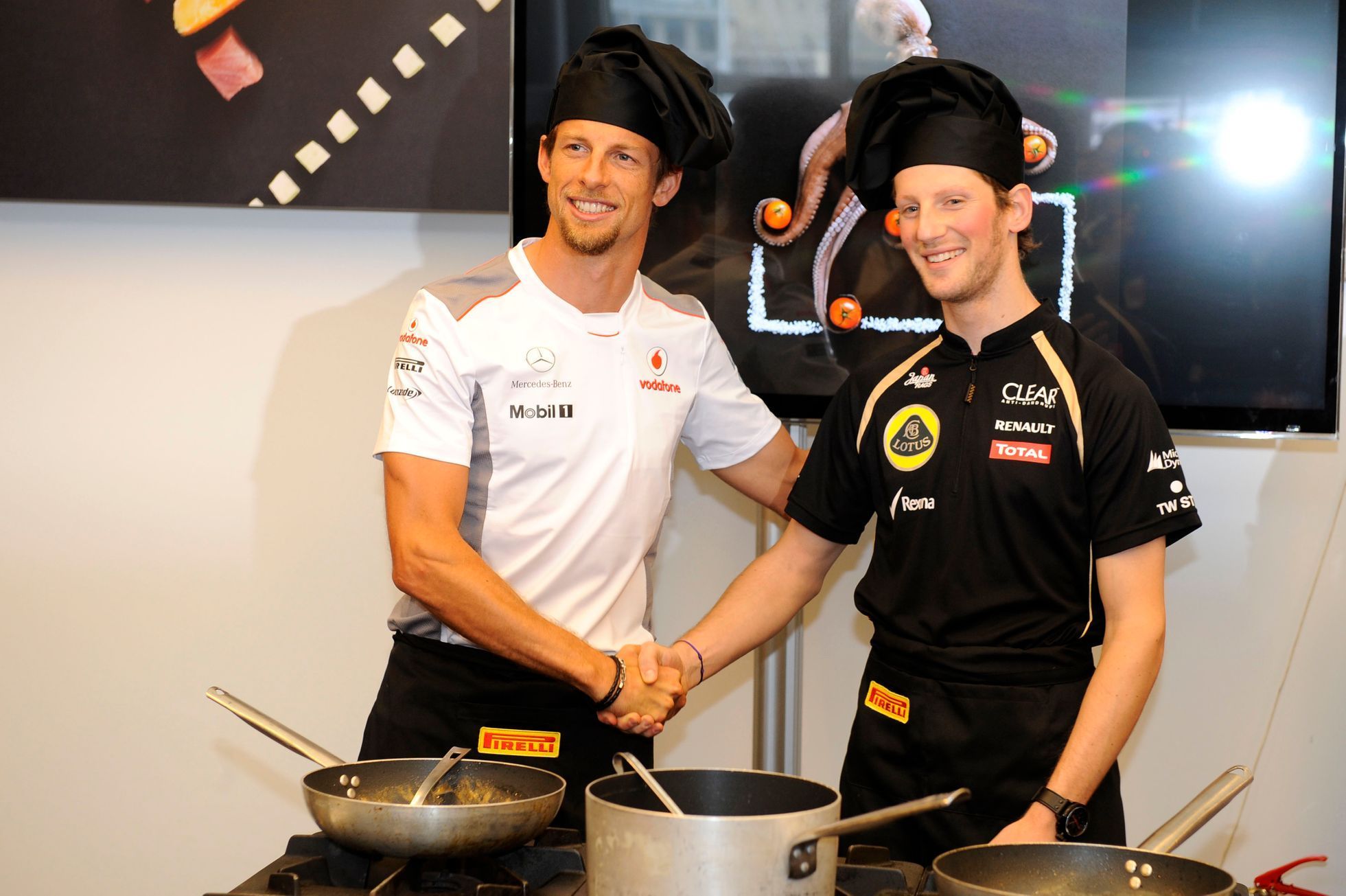Button a Grosjean vaří