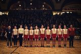 Z natáčení filmu Zlatý podraz. Točilo se v replice ženevské sportovní haly, kde se odehrálo vůbec první poválečné mistrovství Evropy v kolektivním sportu - basketbalu.