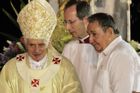 Papež Benedikt XVI. zahájil velikonoční vigilie