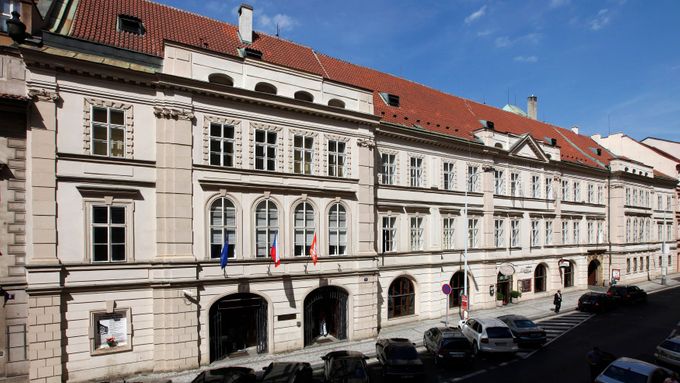 Stranické sídlo ČSSD, Lidový dům v Hybernské ulici v Praze.