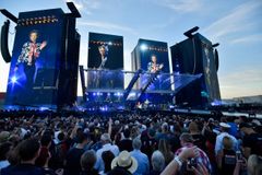 Rolling Stones rozezpívali v Letňanech desetitisíce lidí. Jako předkapela jim zahrál i Pražský výběr