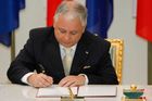 Polský prezident podepsal Lisabon. Zbývá už jen Klaus