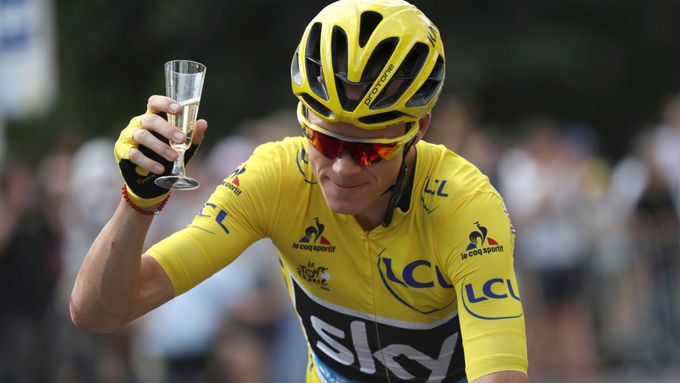 Chris Froom během poslední etapy letošní Tour de France.