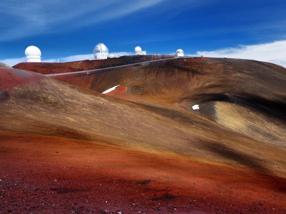 Věhlasné observatoře na úpatí havajské sopky Mauna Kea.