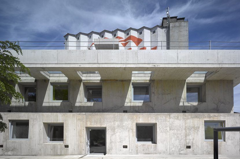 Architektura, s.r.o. ADMINISTRATIVNÍ BUDOVA VE STRANČICÍCH