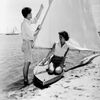 JFK Kennedy Jacqueline Bouvier 1953 loďka