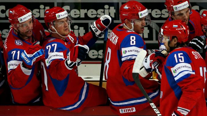 Ruští hokejisté na úvod Channel One Cupu porazili v Soči Švédy 3:2.