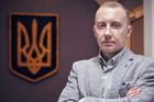 Mučení proudem i pytle přes hlavu. Ukrajinský spisovatel zažil ruskou komnatu trýzně