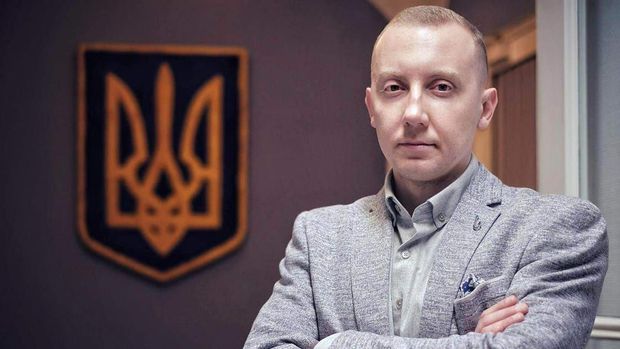 Mučení proudem i pytle přes hlavu. Ukrajinský spisovatel zažil ruskou komnatu trýzně