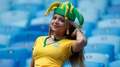 Brazilské fanynky na zápase Brazílie - Kostarika na MS 2018