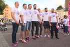 Ragbisté běželi v růžových lodičkách. Podpořili tak ženy s rakovinou prsu