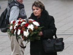 Pohřeb Václava Havla v krematoriu - Jiřina Bohdalová