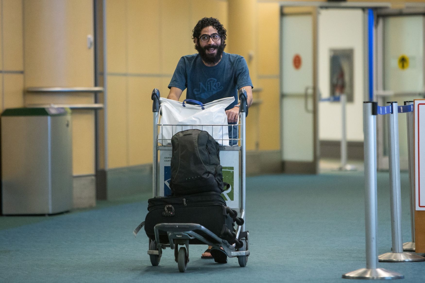 Syřan, který měsíce žil na malajsijském letišti, dorazil do Kanady