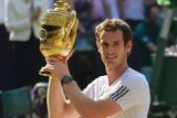 Velká Británie se dočkala. Mužskou dvouhru nejslavnějšího tenisového turnaje světa vyhrál po dlouhých 77 letech opět domácí hráč.