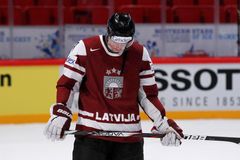 Hokej ŽIVĚ MS "20": Česko - Lotyšsko 4:2, Češi vydřeli povinnou výhru